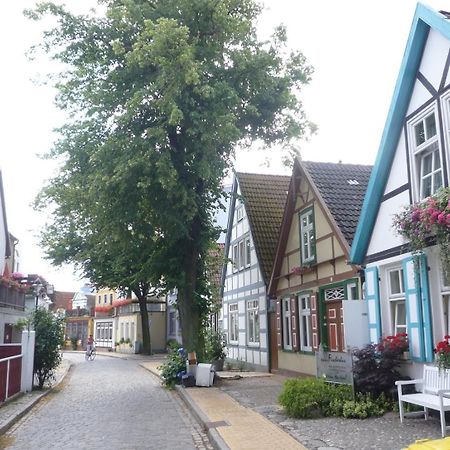 Strandmuschel, Ca 100M Z. Alten Strom Rostock Bagian luar foto